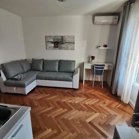 Maria Mare Apartment Rovinj Exterior photo